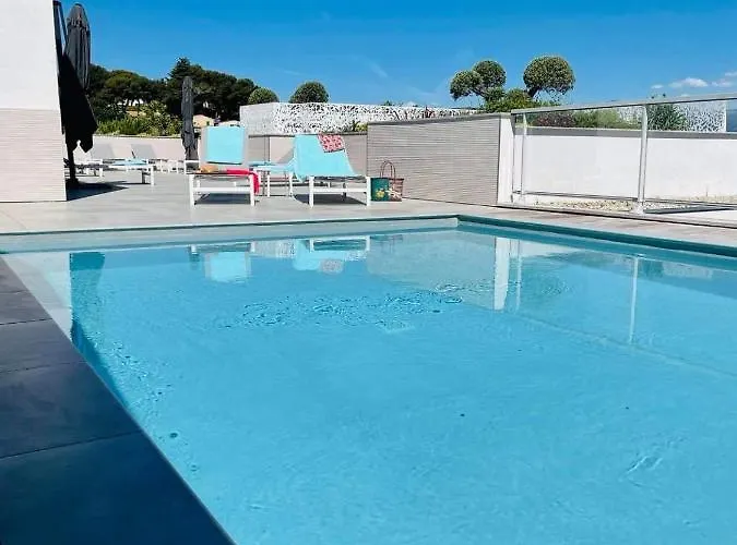 Lagrange Olympie Aparthotel Antibes