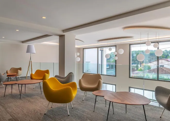 Lagrange Olympie Aparthotel Antibes