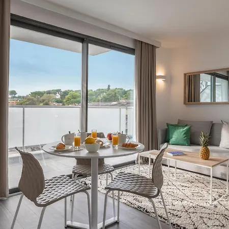 Апарт-отель Lagrange Olympie 4*