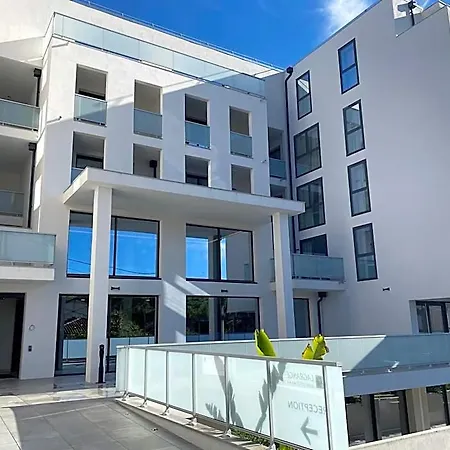 Lagrange Apart'hôtel Olympie