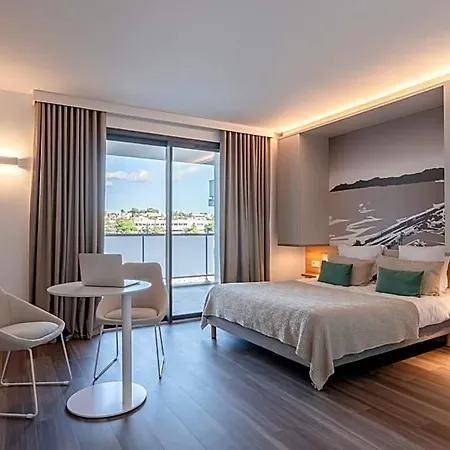 Lagrange Apart'hôtel Olympie 4*