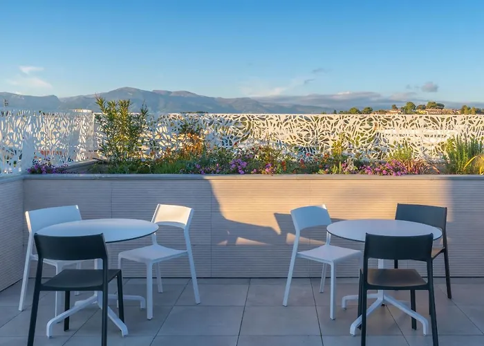 Aparthotel Lagrange Olympie 4*