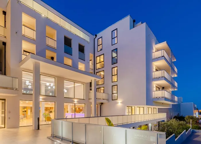 Lagrange Olympie Aparthotel